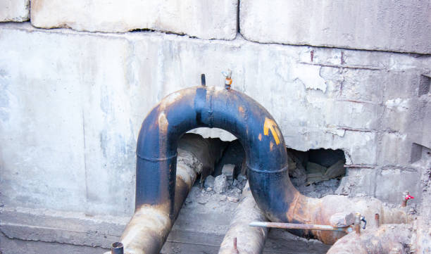 Best 24/7 water damage repair  in Stow, OH